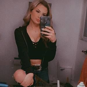 Meet your Posher, Sammy